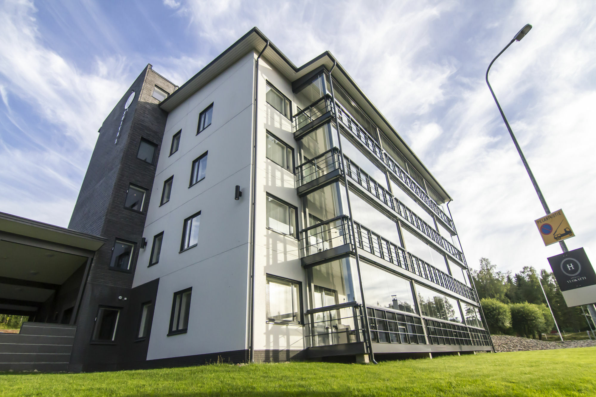 Aateli Lakeside Chalets - Former Vuokatti Suites Exterior photo